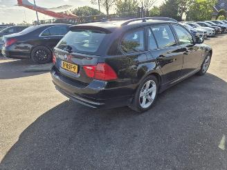 skadebil auto BMW 3-serie 316i Touring 2010/1