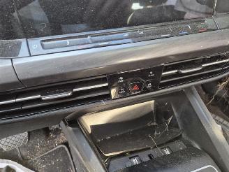 Volkswagen Golf 1.5e TSi picture 6