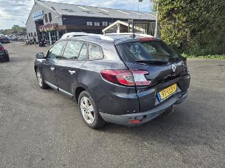 Renault Mégane Grandtour 1.4 TCe picture 2