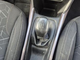 Peugeot 2008 1.2 12v picture 8