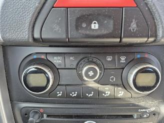 Renault Koleos 2.5 picture 6