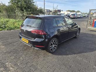 disassembly passenger cars Volkswagen e-Golf  2018/9