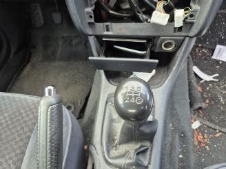 Toyota Avensis 1.6 picture 6