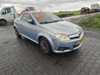 Opel Tigra Twin Top 1.8 picture 4