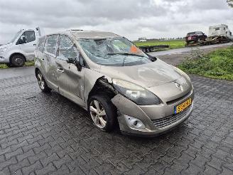 Renault Grand-scenic 1.4 TCe picture 4