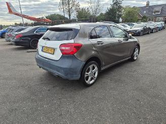 Vaurioauto  passenger cars Mercedes A-klasse A180 2013/5