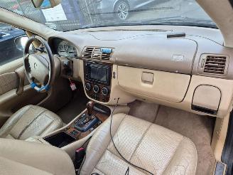 Mercedes Ml-klasse 400 CDi VAN picture 10