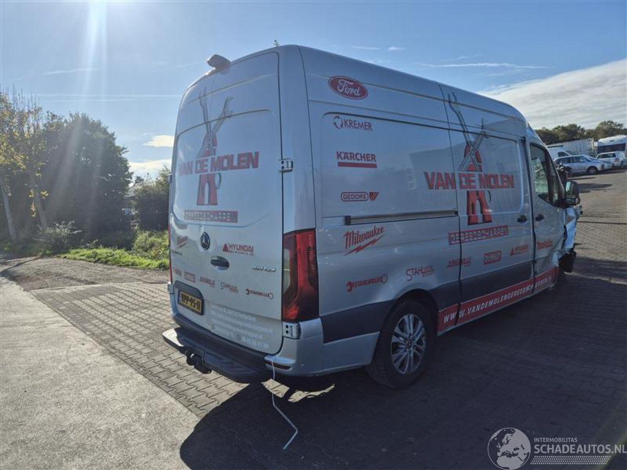 Mercedes Sprinter 319 CDi