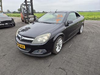 Opel Astra Twin Top 1.8 picture 3