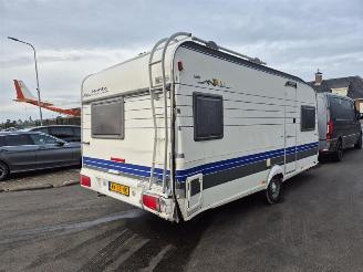 damaged caravans Hobby  495 2000/5