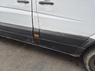 Mercedes Sprinter 211 CDi picture 6