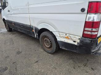 Mercedes Sprinter 211 CDi picture 10