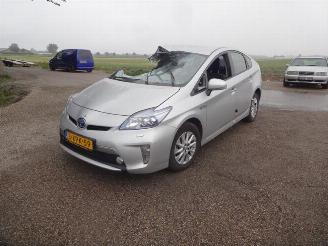 Toyota Prius 1.8 HSD Plug in Hybride picture 3
