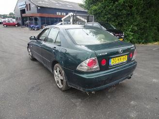Lexus IS 200 2.0 24v picture 2