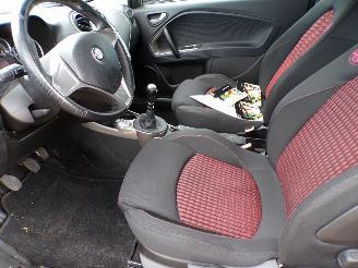 Alfa Romeo MiTo 1.4T picture 5