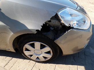 Renault Clio Estate 1.2-16v Expression picture 5