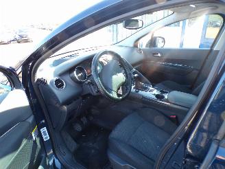 Peugeot 3008 1.6 VTi Premi Tre picture 6
