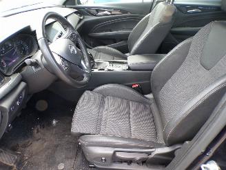Opel Insignia SPORTS TOURER picture 5