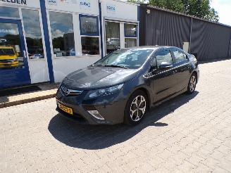 Schadeauto Opel Ampera 1.4 2012/8