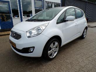 Schadeauto Kia Venga 1.4i-16v 2011/5