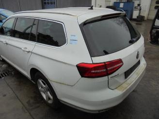 Volkswagen Passat  picture 4