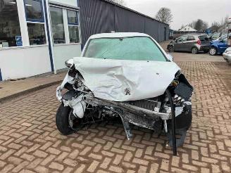 Peugeot 208 208 I (CA/CC/CK/CL), Hatchback, 2012 / 2019 1.2 Vti 12V PureTech 82 picture 2