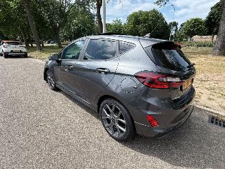 Ford Fiesta benzine én een elektriciteit-motor  999 cc. picture 3