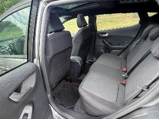 Ford Fiesta benzine én een elektriciteit-motor  999 cc. picture 9