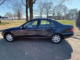 Mercedes C-klasse 105 kW (143 PK)  1796 cc. picture 5