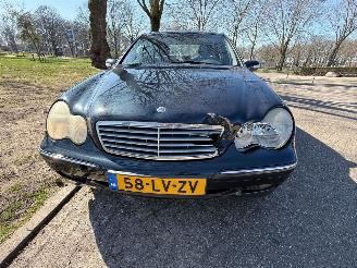 Mercedes C-klasse 105 kW (143 PK)  1796 cc. picture 8