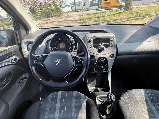 Peugeot 108 53 kW (72 PK)  998 cc. picture 12
