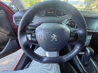 Peugeot 308 81 kW (110 PK)  1199 cc. picture 14
