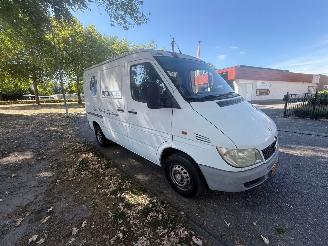 Mercedes Sprinter 80 kW (109 PK)  2151 cc. picture 6