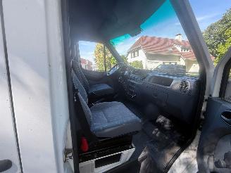 Mercedes Sprinter 80 kW (109 PK)  2151 cc. picture 11