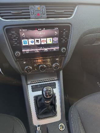 Skoda Octavia  picture 21