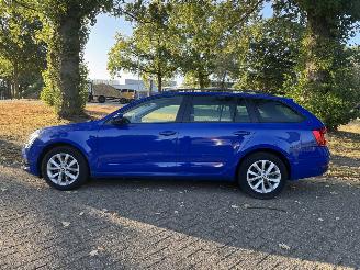 Skoda Octavia  picture 2