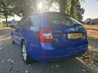 Skoda Octavia  picture 3