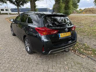 Toyota Auris  picture 3