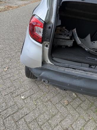 Renault Captur  picture 18