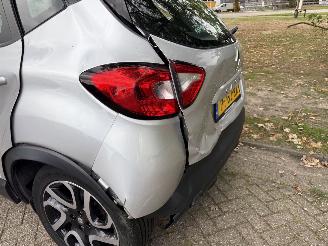Renault Captur  picture 14