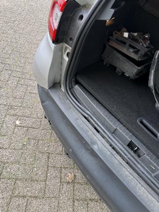 Renault Captur  picture 16