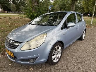 Coche accidentado Opel Corsa  2008/1