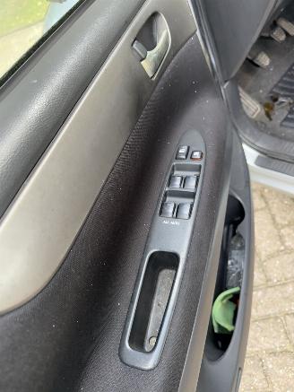 Toyota Avensis-verso  picture 29