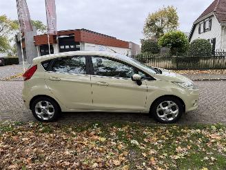Ford Fiesta  picture 6