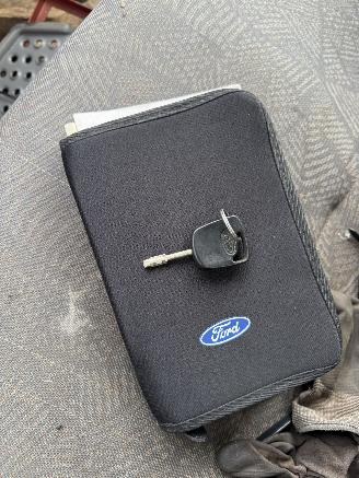 Ford Transit  picture 14