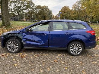 Ford Focus  picture 2