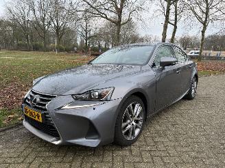 Schadeauto Lexus IS 300 h 2017/1