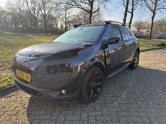 Damaged car Citroën C4 cactus  2016/1