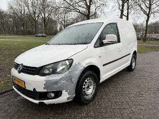 uszkodzony samochody osobowe Volkswagen Caddy  2014/1