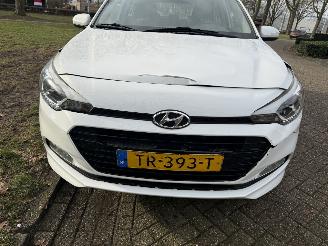 Hyundai I-20  picture 12